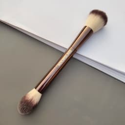 Hourglass AMBIENT LIGHTING EDIT BRUSH Double Ended Powder Highlight Blush Bronzer Makeup Brush Cosmetic Brush