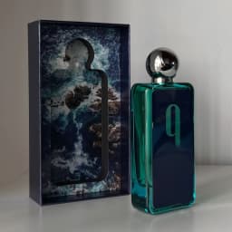 Unisex fragrance—long-lasting scent, blending notes of lavender, cinnamon, fresh accords, spices, amber, and vanilla; 100ml.