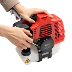 52CC 6500-8500rpm 2.3hp Multi-Purpose Handheld Sweeper Broom 2-Stroke 1-Cylinder Gas Power with Curved Baffle Quick Connector for Driveway Turf Artificial Grass Snow Clean