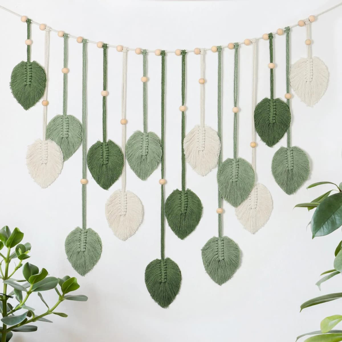 Handmade Leaf Feather Macrame Wall Hanging, Boho Yarn Woven Tapestry Wall Decor Backdrop for Living Room Bedroom Nursery Office