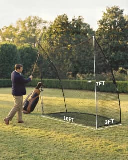 10x7FT Golf Practice Net, Portable Golf Hitting Training Net with Iron Frame & Carry Bag, Indoor Outdoor Backyard Driving Chipping Golf Training Net Basic Model
