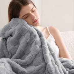 ROSEKIND Soft Taffeta Blanket, Warm Versatile for Bed Sofa Office and Camping, An Elegant Home Decor with Various Colors
