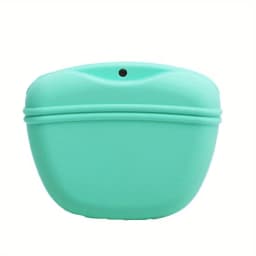 Manufacturer Silicone Pet Dog Training Waist Bag Portable Food Reward Storage Bag Puppy Snack Bag with Magnetic Clip Pet Outing