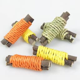 2023 Rabbit Chew Toy Organic Natural Apple Wood Grass Cake Pet Bunny Teeth Grinding Toy For Chinchilla Guinea Pigs Hamsters
