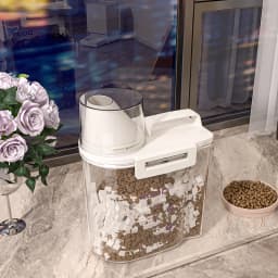 Pet Dog Snack Storage Box Sealed Cat Food Storage Bucket Vacuum Preservation Tank for Pet Food Moisture-proof and Dehumidifying
