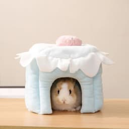 Cake Shape Pet Hideout House Strawberry Design Soft Hamster Warm Nest Comfortable Hamster Shelter House
