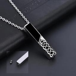 Square Urn Necklace for Human Ashes Cremation Jewelry for Ashes Stainless Steel Keepsake Ashes Necklace Memorial Urn Jewelry