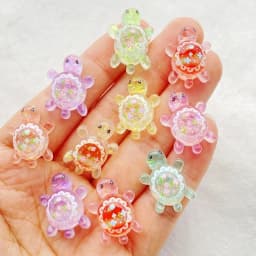 100pcs 2.6*cm Mini Colorful Gradient Color Turtle Home Decor Landscape Resin Crafts Turtles Garden Fish Tank Miniatures Ornament