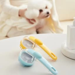 Pet Bathing Brush Long Handle Add‑Liquid Soft Silicone Massage for Dogs & Cats Bath Cleaning Pet Grooming Tool Pet Supplies