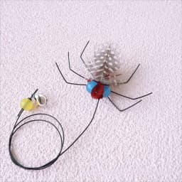 2pcs Random Color Simulation Small Flying Insects Replacement Accessories for Cat Teasers Toys Kitten Feather Toys Pet Supplies