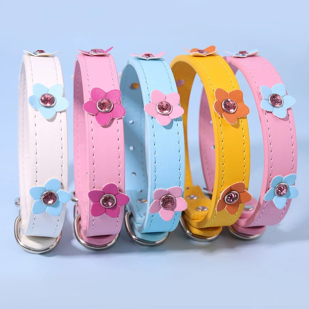 Cute Flowers Solid PU Leather Dog Cat Collar Padded Adjustable Puppy Necklace for Small Medium Large Dogs Rhinestone Accessories