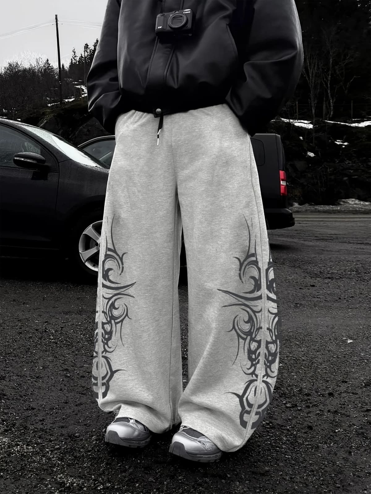 Men Gothic Vertical Graphic Wide Leg Sweatpants Drawstring Loose Straight Baggy Y2K Dark Punk Streetwear Pants.