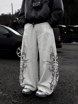 Men Gothic Vertical Graphic Wide Leg Sweatpants Drawstring Loose Straight Baggy Y2K Dark Punk Streetwear Pants.