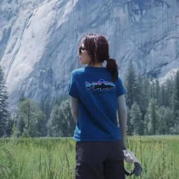 Summer New Brand High-quality T-shirt. Classic Summer Style, Suitable for Both Men and Women. Short Sleeve, Round Neck T-shirt