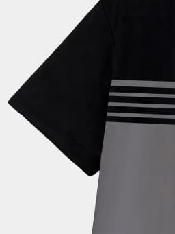 The 2025 Summer New Men's T-Shirt Features a Casual, Fashionable, Comfortable, Soft and Breathable 3D Striped Pattern Print