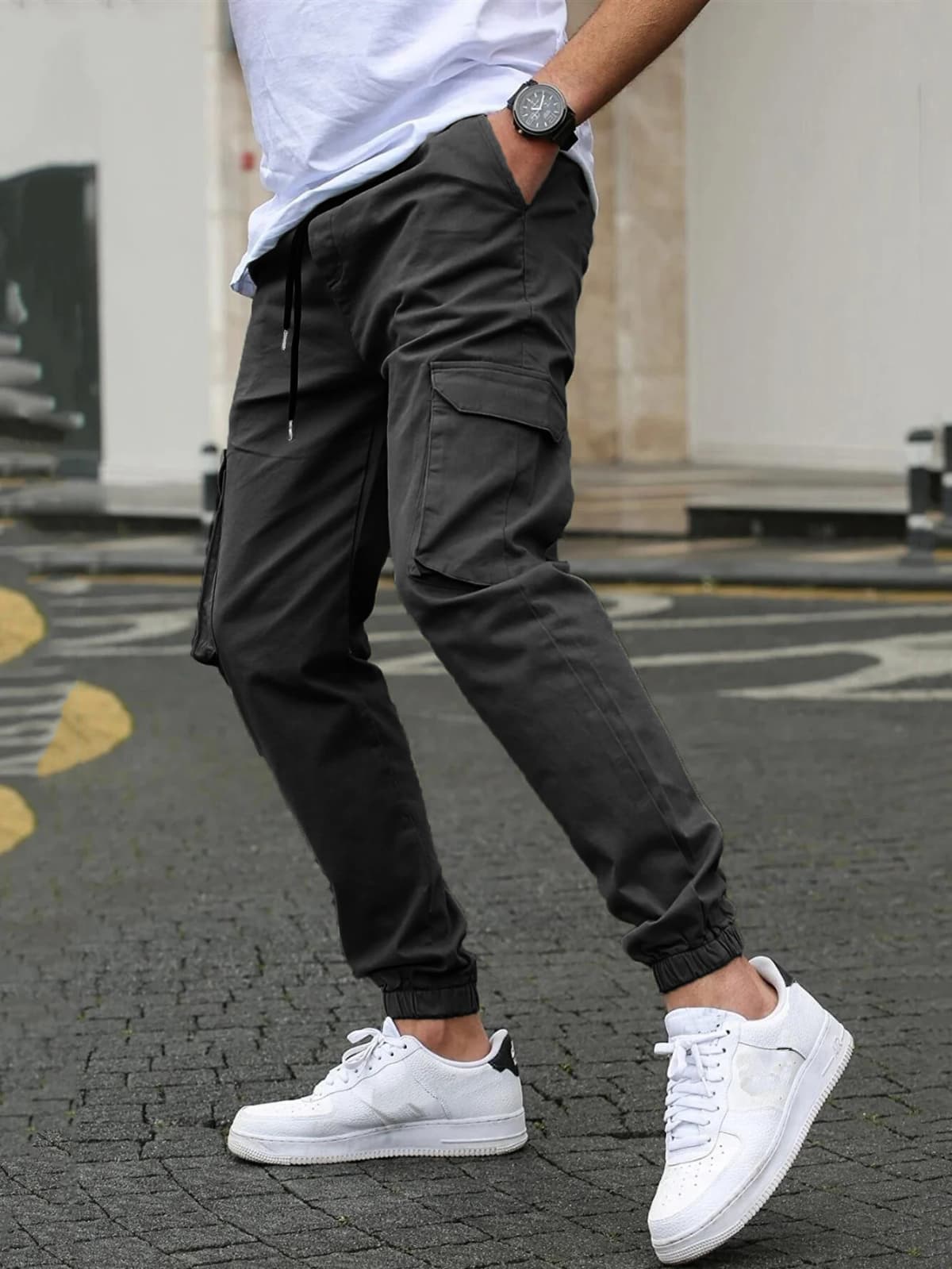 Men's new workwear pants with multiple pockets and leg binding pants, men's casual outdoor pants