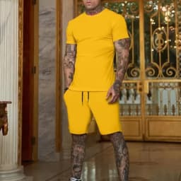 2025 summer new men's breathable sportswear short sleeved t-shirt and shorts set popular quick drying clothing