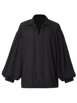 Vintage-Style V-Neck Shirt for Men, Suitable for Pirates, Halloween, Or Vampire Costumes