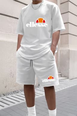 2026 Summer New Men Casual Crew Neck Short Sleeve T-Shirt Shorts 2 Piece Set Simple Style Outdoor Fashion Sport Outfit