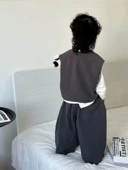 Autumn Fashion Baby Boys Waistcoat Gray Vest+Tshirts+Loose Pants 3pcs Children Set Casual Streetwear Handsome Suit