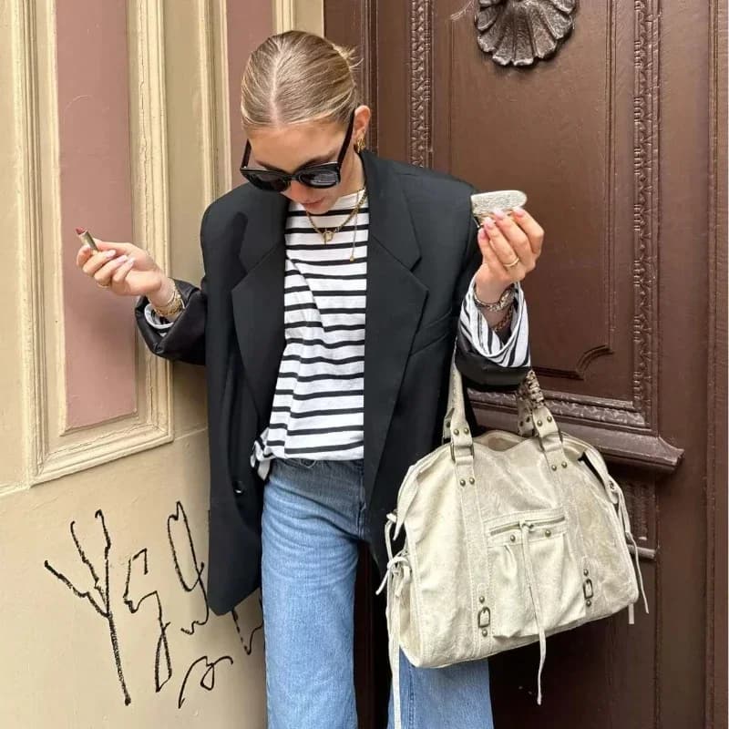 Stylish Elegant Vintage Diaper Bag: Luxury Crossbody Messenger Bag For Women With Unique Designer Look And Large Tote Capacity