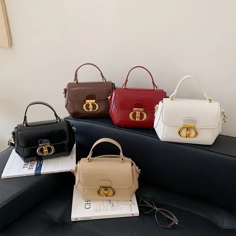 Trendy Design Letter Logo Diaper Bag Luxury Tote Messenger Purse For Women Solid Color Commuter Bag Elegant Leather Classic