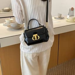 Trendy Design Letter Logo Diaper Bag Luxury Tote Messenger Purse For Women Solid Color Commuter Bag Elegant Leather Classic