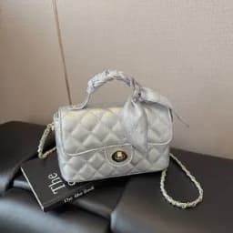 Elegant Vintage Diaper Bag Women Designer Crossbody Bag High-End Handbag Minimalist Chic Large Capacity Leather Tote Bag
