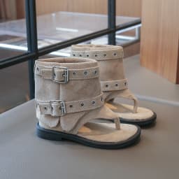 Little Girls Buckle Strap Ankle Boots Sandals 2026 New Summer Kids Flip Beach Shoes Non-slip Simple Boho Style Party Daily Wear
