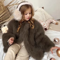 2026 Childrens Faux Fox Fur Coat Thicken Warm Kids Girls Winter Fur Jacket Trendy Toddler Little Girl Outerwears Baby Girls Fur