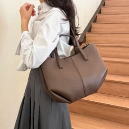 Large capacity outdoor casual handbag, new fashionable zipper shoulder bag, women's fashionable crossbody bag