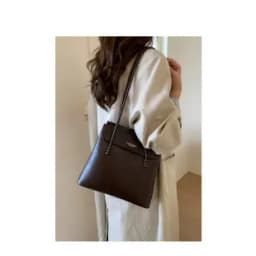 Simple Chic Diaper Bag Women's Luxury Leather Tote Vintage Crossbody Bag Minimalist Designer Large Capacity Elegant
