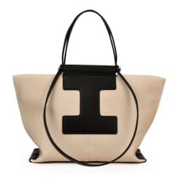 Wardrobe Staple Designer Diaper Bag For Women Luxury Leather Tote Elegant Crossbody Bag Stylish Essential