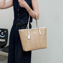 Stylish High-End Diaper Bag Women Designer Crossbody Bag Luxury Leather Handbag Minimalist Fashionable Large Tote Bag