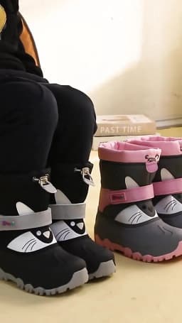 Winter Kids Snow Boots Cartoon Cat Print Waterproof Upper Non-Slip Sole Thick Warm Plush Baby Boys Girls Cold Weather Shoes