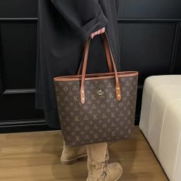 Fashionable Textured Retro Diaper Bag For Women Trendy Crossbody Handbag Luxury Designer Leather Elegant Shoulder Tote Large