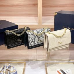 2026 New Stylish All Match Chain Decor Handbag Elegant Fashion Single Shoulder Crossbody Bag for Ladies