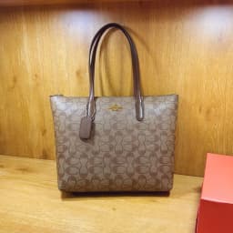 Elegant Chic Commuter Classic Diaper Bag Crossbody Handbag For Women Stylish Leather Large Capacity Tote