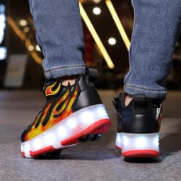 2025 New Children's Four-Wheel Novice Light Up Rotary Button Automatic Shrinkage Fast Walking Shoes for Boys Sneakers