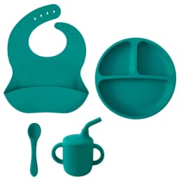 Children’s Tableware Set Made of Silicone for Serving Food