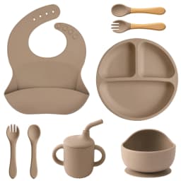 Children’s Tableware Set Made of Silicone for Serving Food