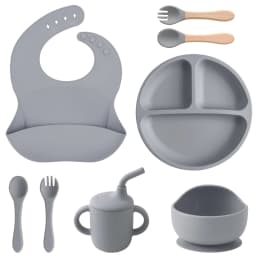 Children’s Tableware Set Made of Silicone for Serving Food