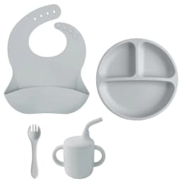 Children’s Tableware Set Made of Silicone for Serving Food