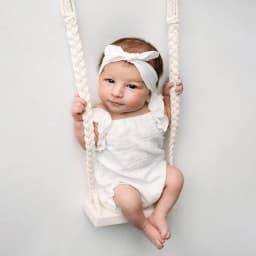 Newborn Photography Prop Set White Ruffle Romper with Headband Baby Photo Shoot Outfit 0-3 Months Newborn Portrait