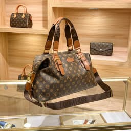 Trendy Paris Fashion Diaper Bag For Women Elegant Leather Crossbody Handbag Designer Minimalist Retro Messenger Purse And Tote