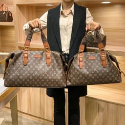 Trendy Paris Fashion Diaper Bag For Women Elegant Leather Crossbody Handbag Designer Minimalist Retro Messenger Purse And Tote