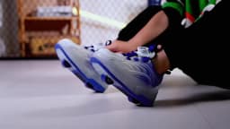 Two Wheels Children's LED Light-Up Roller Skate Shoes Breathable Mesh Kids Boys Girls Glowing Sport Luminous Sneakers Size 29-38