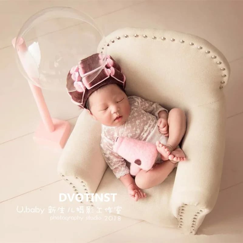 Newborn Photography Props for Baby Posing Mini Posing Sofa Arm Chair Pillow Fotografia Accessories Studio Shooting Photo Props