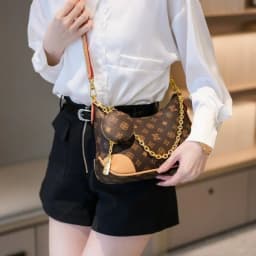 High-End Designer Paris Diaper Bag For Women Letter Logo Leather Tote With Fashionable Crossbody And Stylish Shoulder Strap