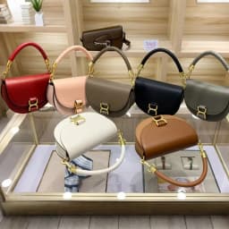 Fashionable Designer Diaper Bag: Elegant Crossbody Bag For Women With Luxury Leather Look And Large Capacity Messenger Tote